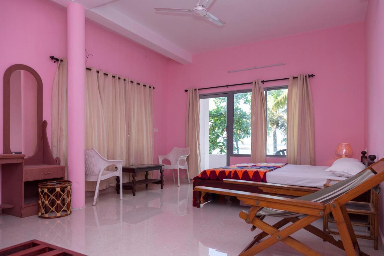Orchid Lake View Homestay Alappuzha Extérieur photo